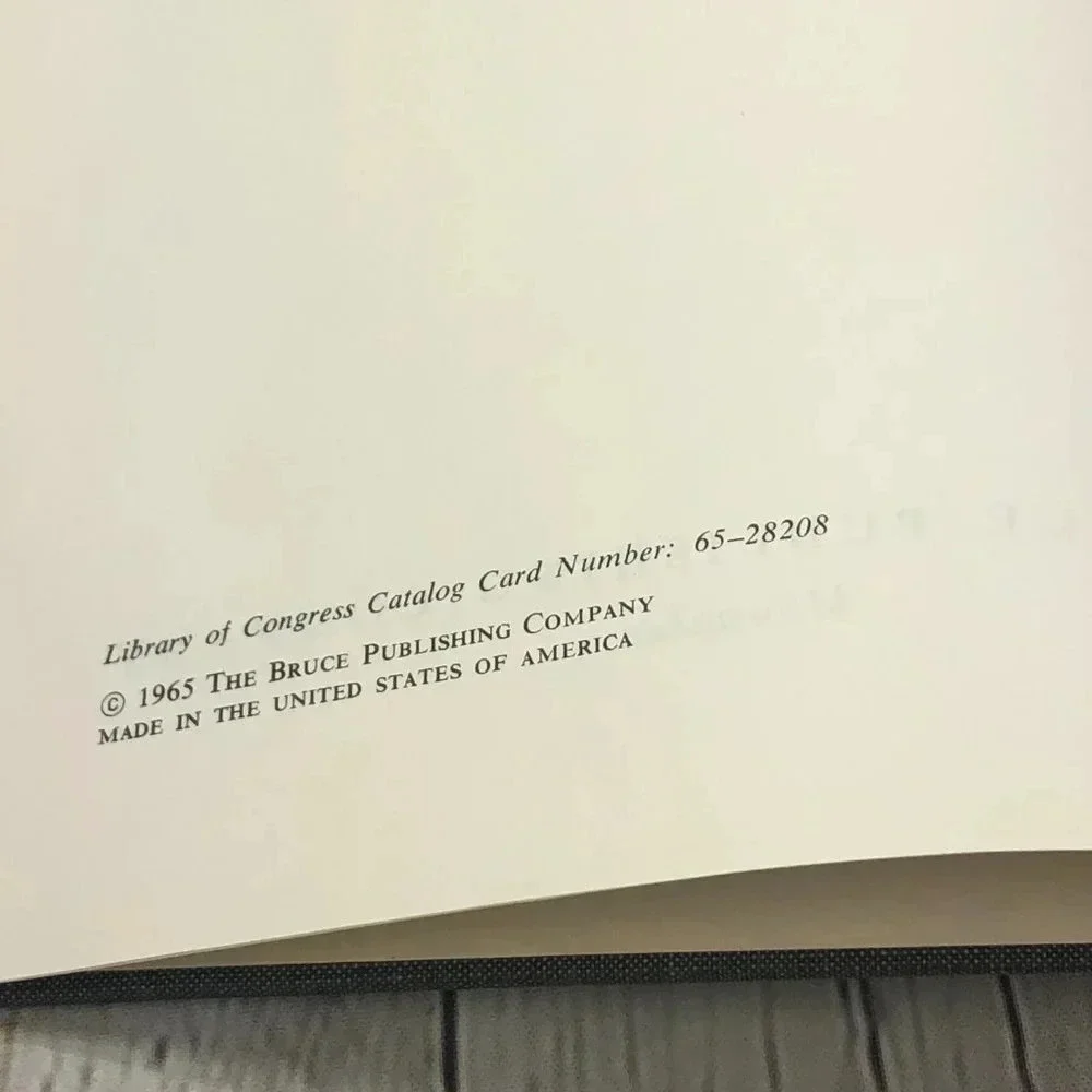 1965 vintage textbook BASIC ELECTRONICS collegiate